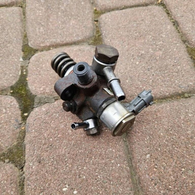 Pompa wtryskowa 1.5D 1.5CRDI LXD F15DVC Opel Astra K 55513149