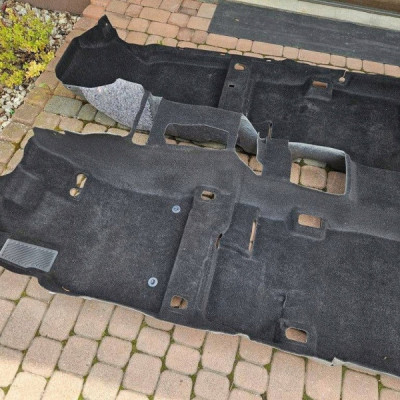 Dywan wykładzina wnętrza Toyota Camry VIII XV70 58510-33A20