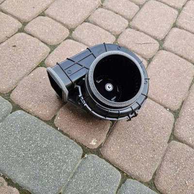 Wentylator chłodzenia baterii dmuchawa Toyota Camry VIII XV70 G9230-33050