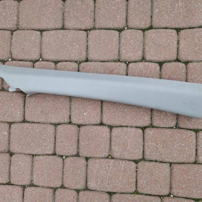 Obudowa osłona słupka przednia prawa Toyota Camry VIII XV70 62210-33220