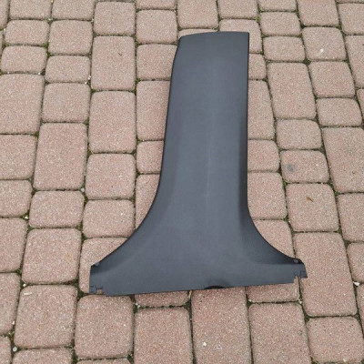 Obudowa osłona słupka środkowego prawa Toyota Camry VIII XV70 62413-33140