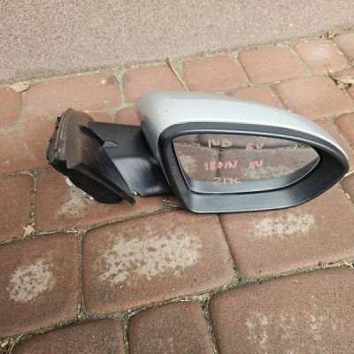 Lusterko prawe 18PIN Europa srebrne Z176 Opel Insignia B