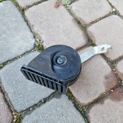 Klakson sygnał trąbka dzwiękowy Opel Insignia B