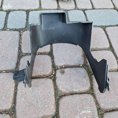 Obudowa osłona kolumny wersja Angielska Opel Insignia B 13481022