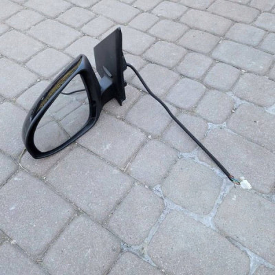 Lusterko EUROPA 5PIN czarne 2022r Toyota Aygo X 2022r