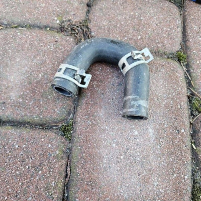 Przewód rura wąż podciśnienia 1.0i VVTI 1KR 2022r Toyota Aygo X