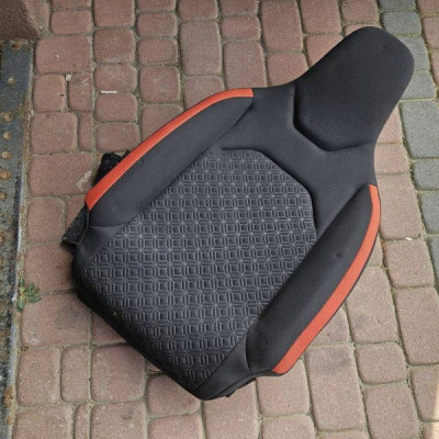 Tapicerka oparcie fotela kierowcy materiał + gąbka Toyota Aygo X 2022r