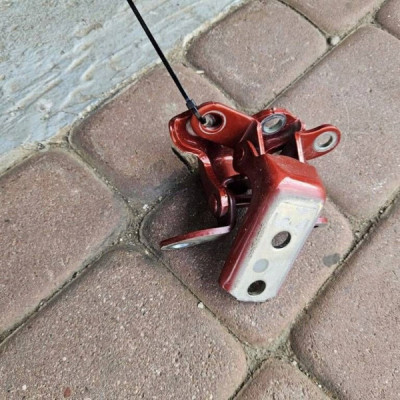 Zawias zawiasy drzwi tył tylnych prawych komplet 2HV Toyota Aygo X 2022r