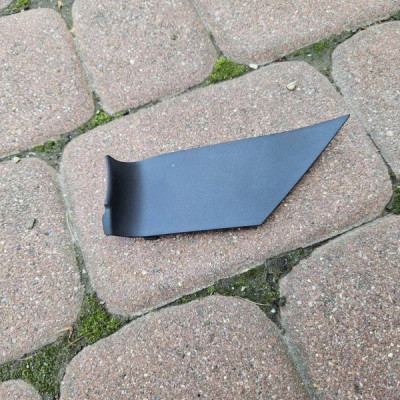 Zaślepka obudowa boczka drzwi lewy tył Toyota Camry VIII XV70 74038-33020