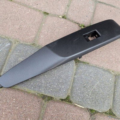 Obudowa osłona przełączników szyby Toyota Camry VIII XV70 74231-33540