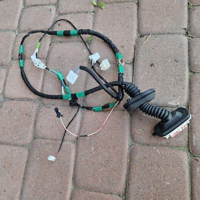 Instalacja wiązka drzwi tył tylna prawa Toyota Camry VIII XV70 82153-33431