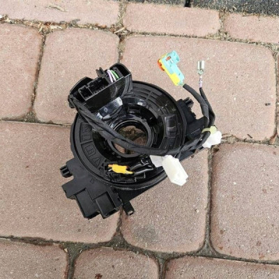 Taśma poduszki kierowcy AIRBAG Europa Toyota Camry VIII XV70 C59 33220