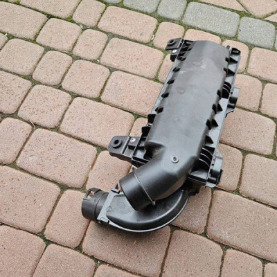 Obudowa filtra powietrza 1.2THP 1.2i HN05 Peugeot Opel Mokka B 9812735680