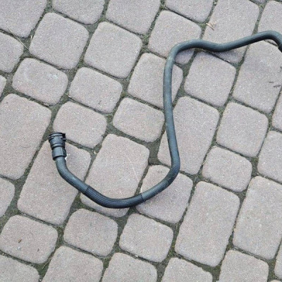 Przewód rura wąż wody 1.2i 1.2THP HN05 Corsa F Opel Mokka B 9853184480