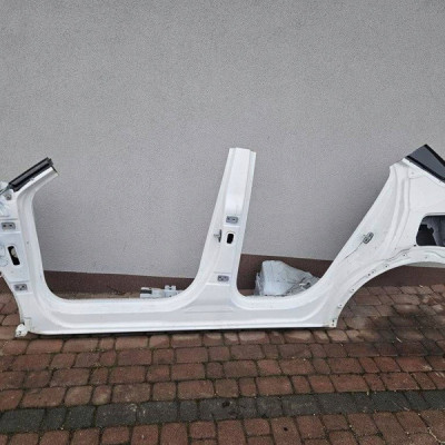 Próg lewy EWP błotnik słupek cwiartka tył lewy podłożnica Opel MOKKA 2 B II