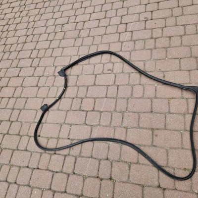 Uszczelka drzwi przód przednich lewych Toyota Camry VIII XV70 67862-33121