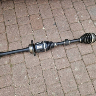 Półoś przód przednia prawa długa 2.5 hybryda Toyota Camry VIII XV70 DV37R