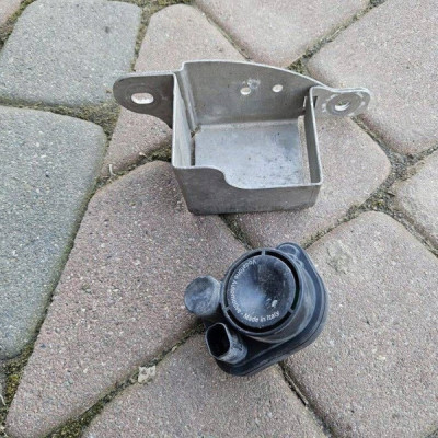 Syrena alarmu + obudowa dzwiękowa Opel Astra K 39119104