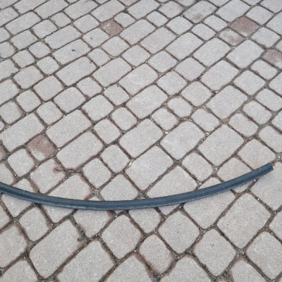 Uszczelka komory silnika podszybia maski Opel Astra K 13445741