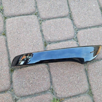 Listwa ozdobna boczka drzwi tył tylna prawa dekor Opel Corsa E 13405209