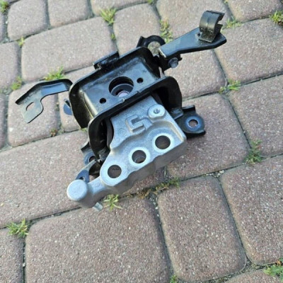 Uchwyt mocowanie łapa silnika 2.5 J8 XA25A RAV4 Toyota Camry VIII XV70