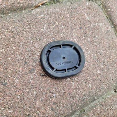 Guma gumka zaślepka zatyczka gumowa Toyota Camry VIII XV70