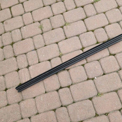 Uszczelka zgarniacz szyby tył tylnej lewa wewnętrzna Toyota Camry VIII XV70