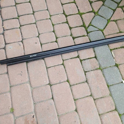 Uszczelka zgarniacz szyby przód przedniej prawa Toyota Camry VIII XV70