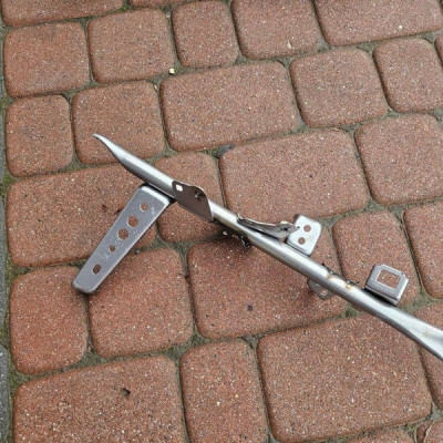 Wspornik mocowanie uchwyt deski belki wzmocnienie Toyota Camry VIII XV70