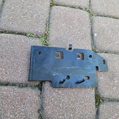 Wspornik mocowanie radaru przedniego uchwyt Opel Mokka B 339435-D00