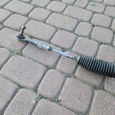 Końcówka drążek maglownicy kolumny lewy Opel Mokka B II