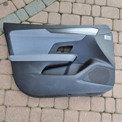 Boczek drzwi przód przedni lewy skóra EUROPA Opel Mokka B 98397281VG