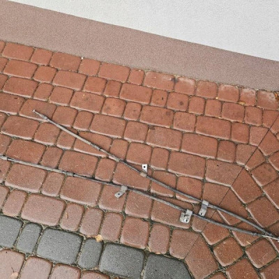 Linki linka hamulca ręcznego tył tarcze hamulcowe Opel Adam