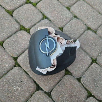 Poduszka kierowcy kierownicy AIRBAG Opel Mokka B 98562020YX
