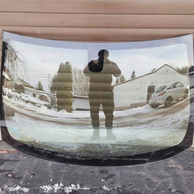 Szyba przód przednia czołowa czujnik 2018r Opel Adam