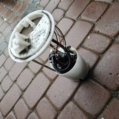 Pompa pompka paliwa 1.0 1.4 zbiornika paliwa Opel Adam 13377120