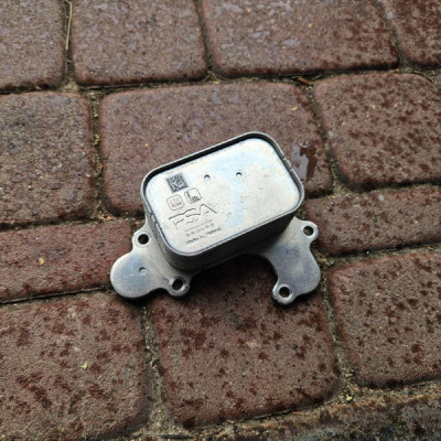 Chłodnica chłodniczka oleju 1.2 1.2THP PROACE CITY Combo E