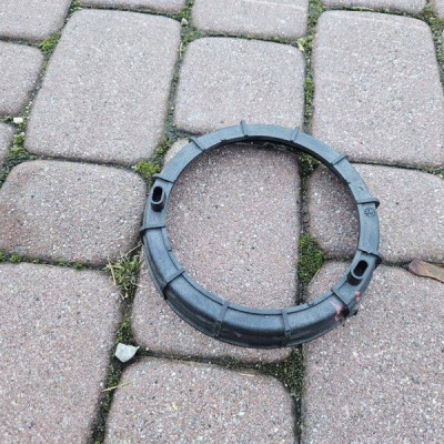 Zakrętka zbiornika paliwa nakrętka PROACE CITY Combo E 9633283880