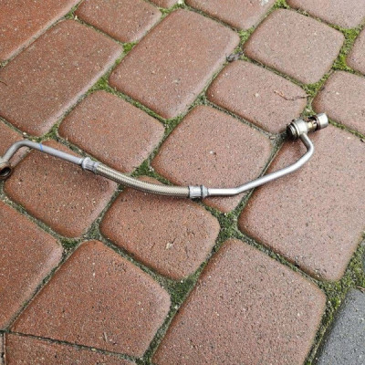 Przewód olejowy smarowania turbiny PROACE CITY Combo E 9832803480