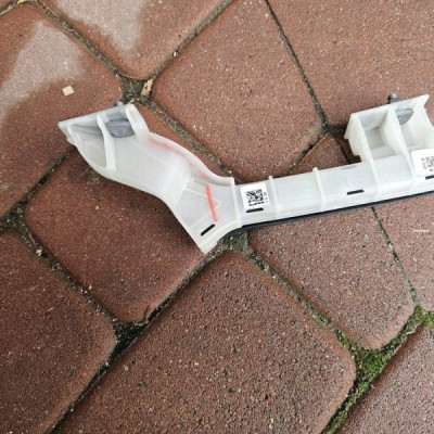 Prowadnica drzwi wzmocnienie lewy bok PROACE CITY Combo E 9846936680