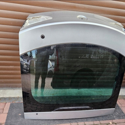 Klapa tył tylna HB Hatchback srebrna Opel Insignia B Z176