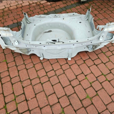 Wanna podłoga bagażnika wnęka pas tylny EWP Opel Mokka B II