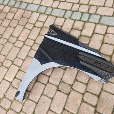 Błotnik przód przedni prawy czarny TEGNE IGŁA Renault Zoe