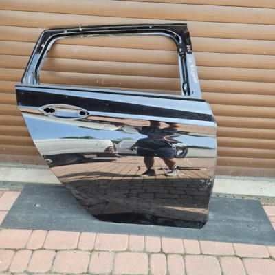 Drzwi tył tylne prawe KOMBI CZARNE Opel Astra K 5 V