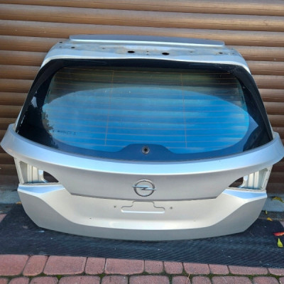 Klapa tył tylna bagażnika szyba srebrna kombi Opel Astra K Z176 IGŁA