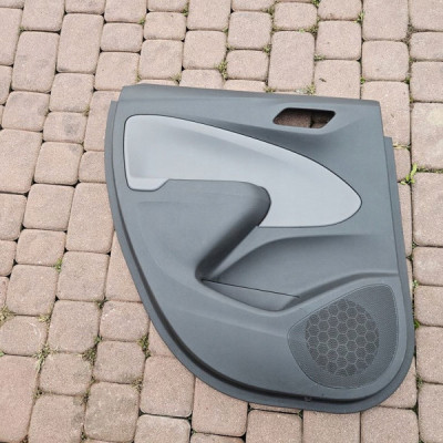 Boczek tył tylny lewy jasna skora skórzany Opel Crossland X