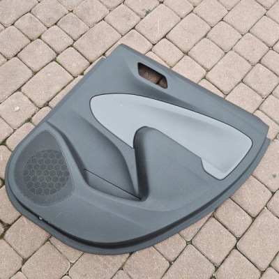 Boczek tył tylny prawy jasna skora skórzany Opel Crossland X