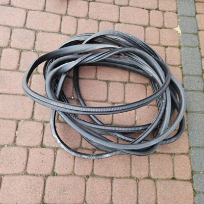 Uszczelka bagażnika tył tylna kombi RENAULT MEGANE 4 IV