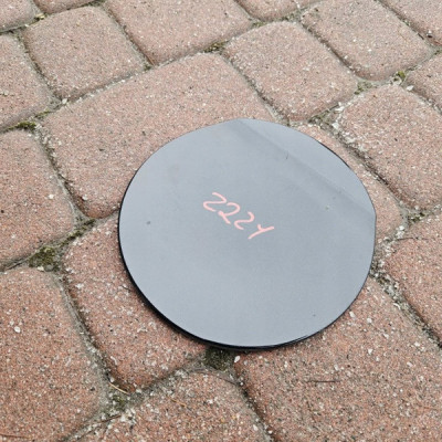 Klapka wlewu paliwa Z22Y czarna Opel ADAM 13480402