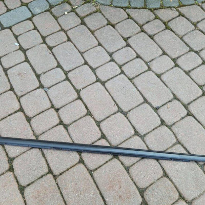 Zgarniacz drzwi przednich lewych uszczelka Opel Mokka B 2024 2 II